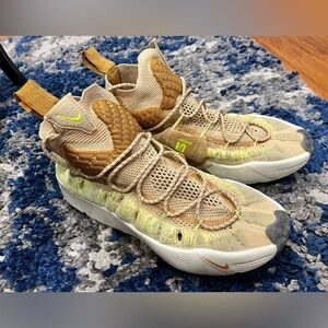 Nike ISPA Sense Flyknit - Sesame Desert Ochre